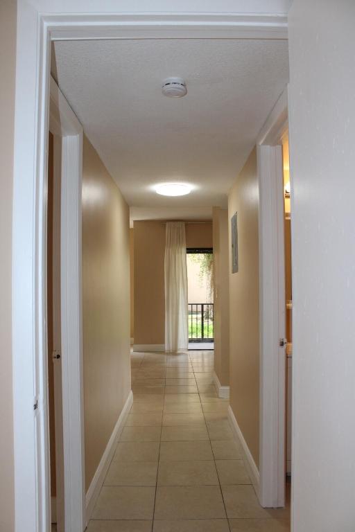 6043 10th Avenue N 131, Greenacres Unit: 131