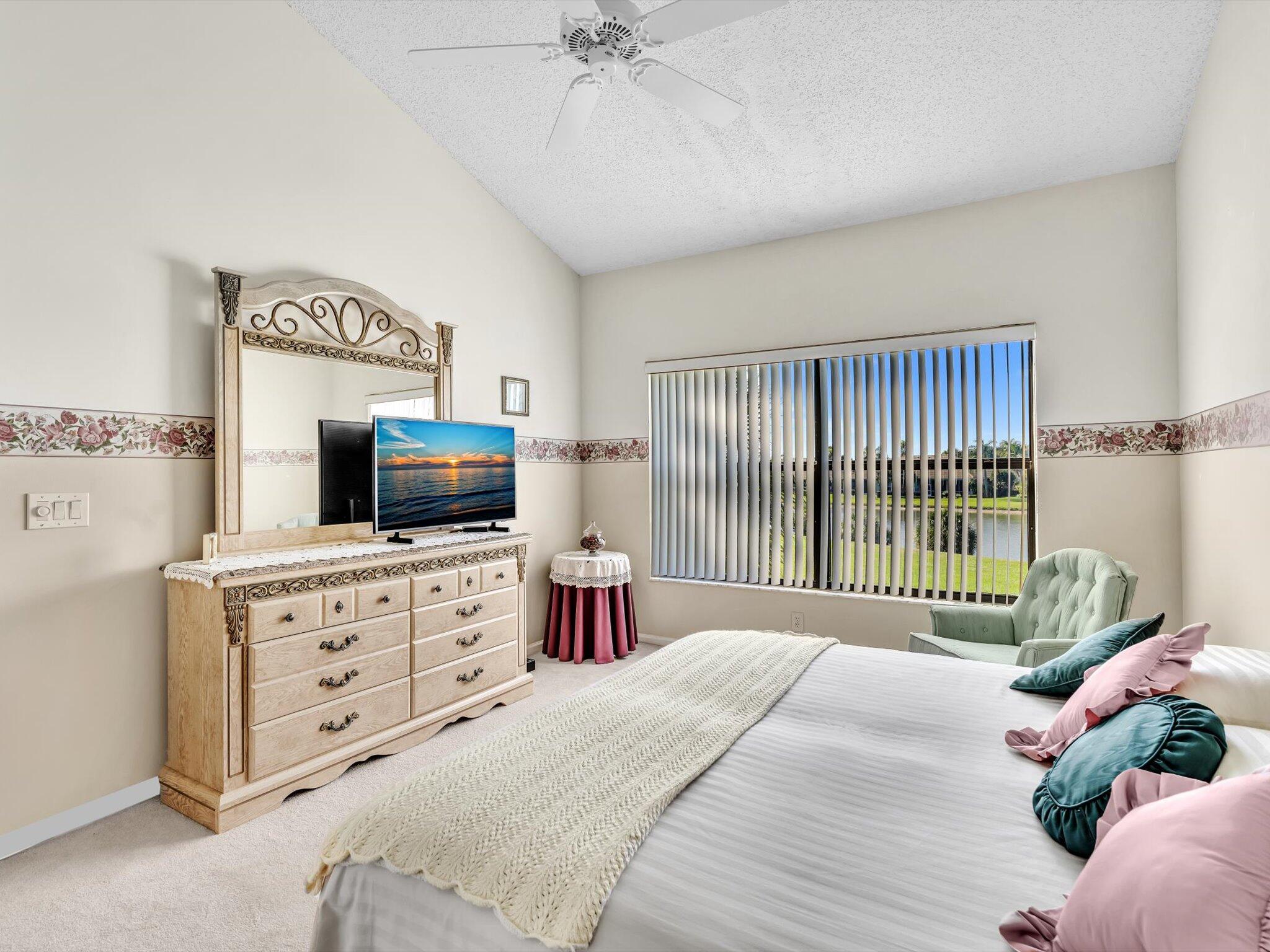 8049 Aberdeen Drive 201, Boynton Beach Unit: 201