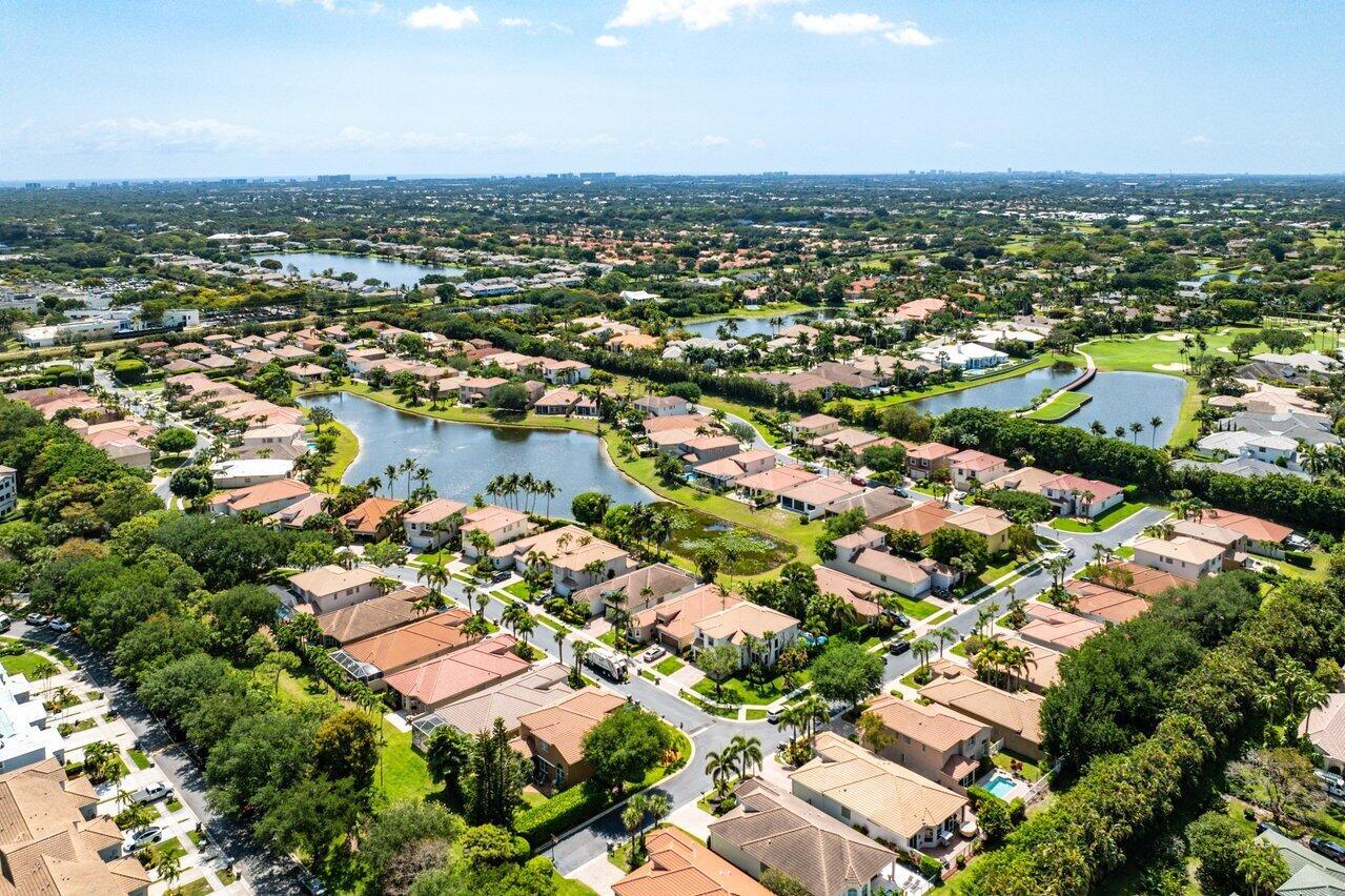 5665 Via De La Plata Circle