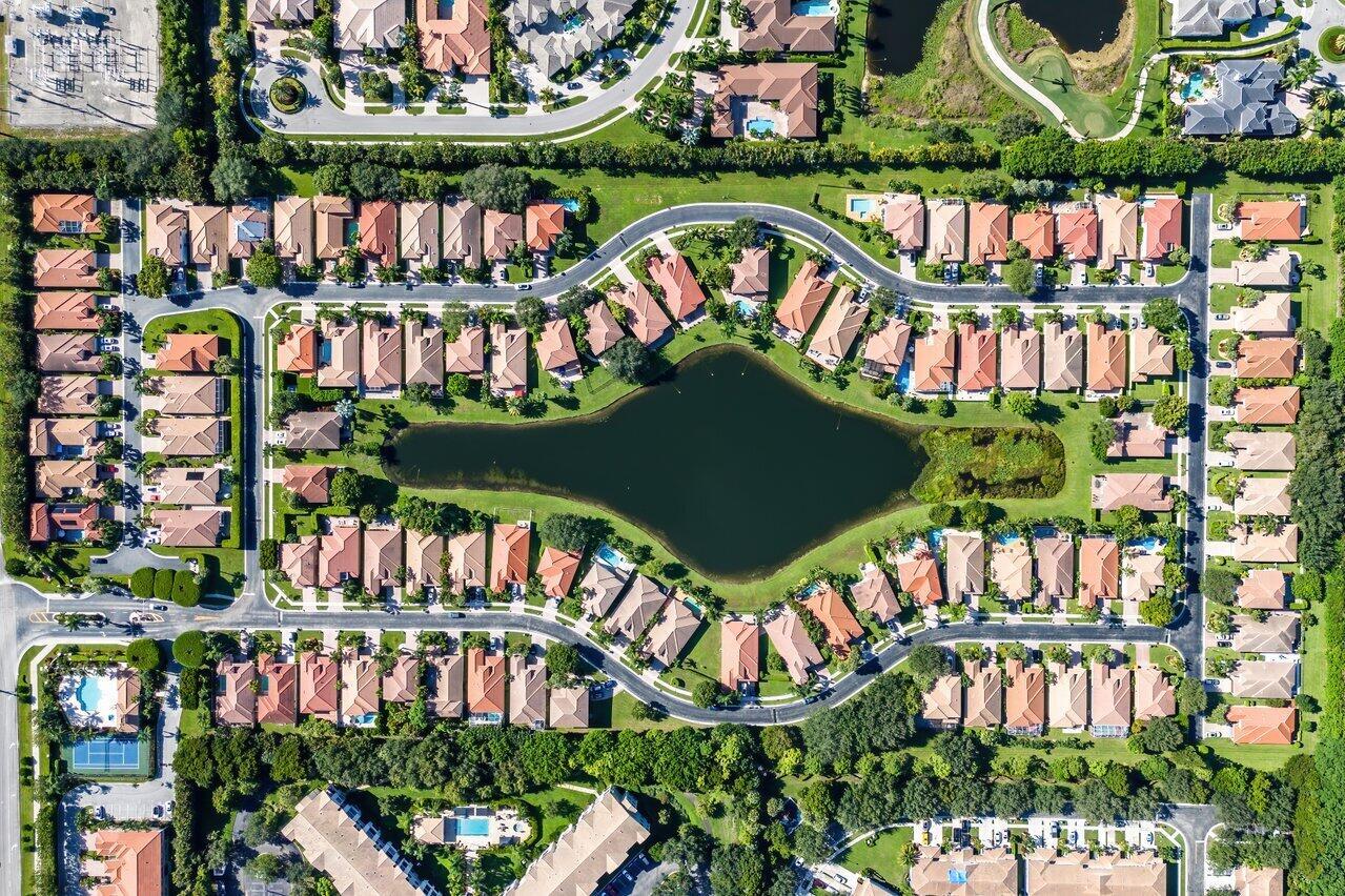 5665 Via De La Plata Circle