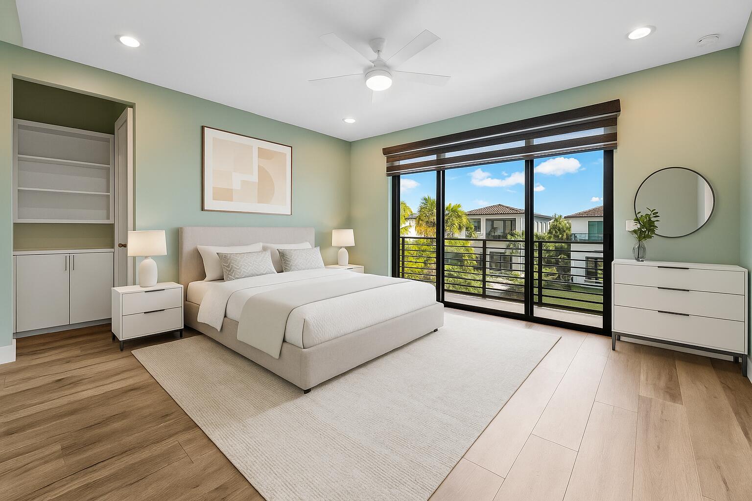 17076 Rainbow Falls Trail