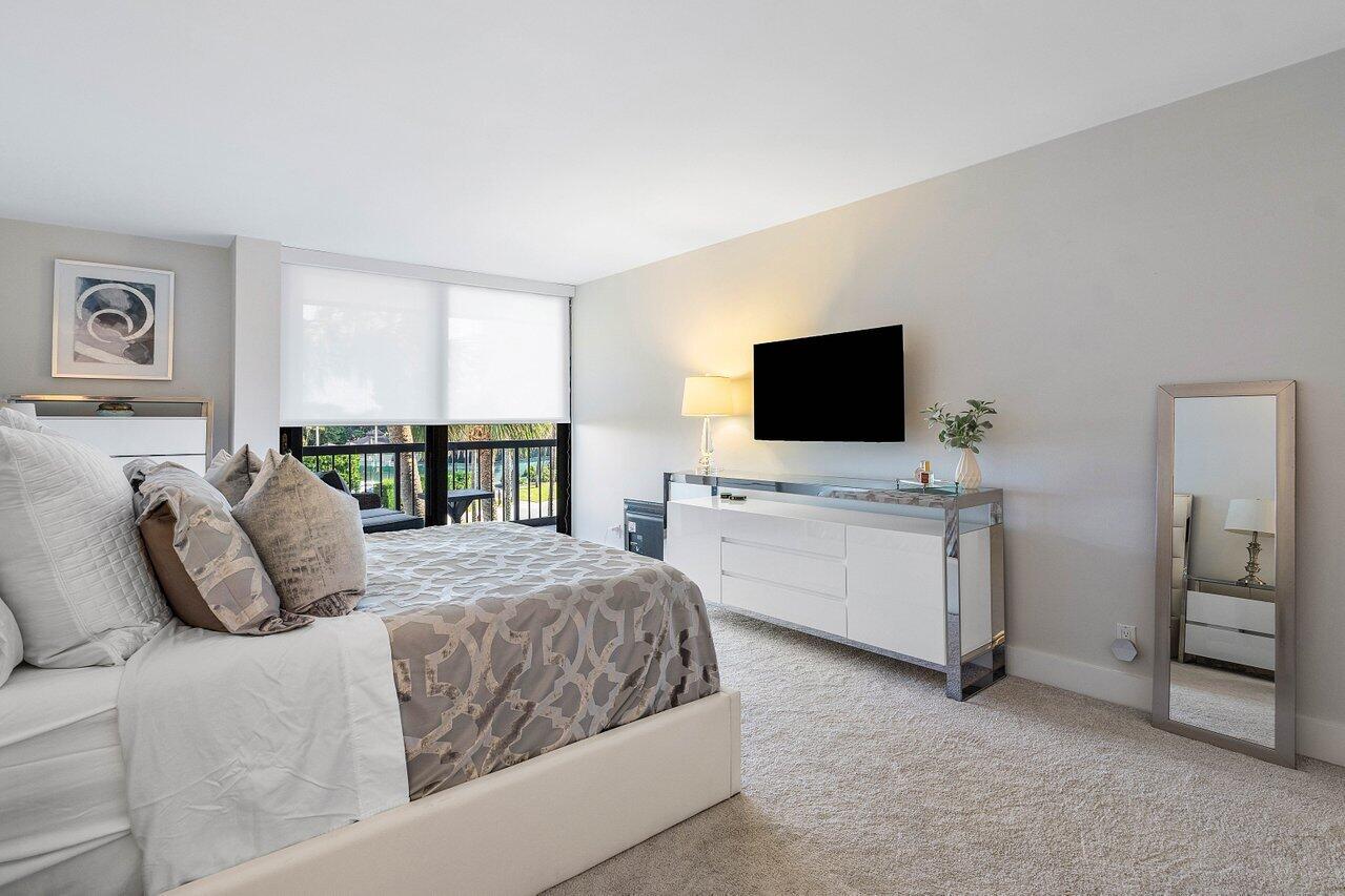 4748 S Ocean Boulevard 301