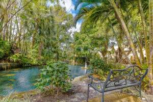 140 Yacht Club 107 Way 107