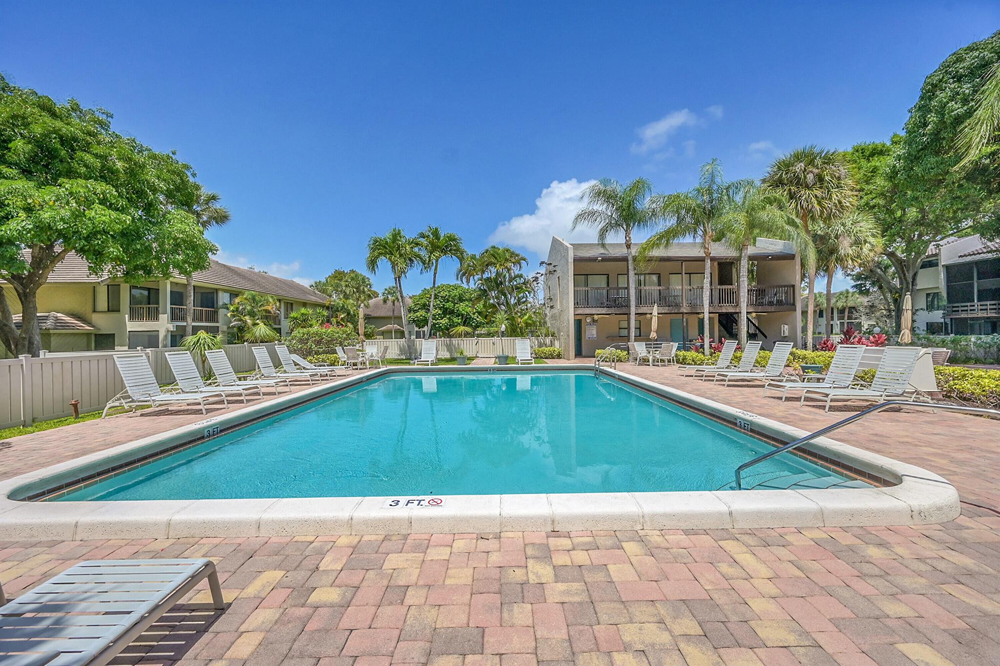 149 NW 70th Street 309c