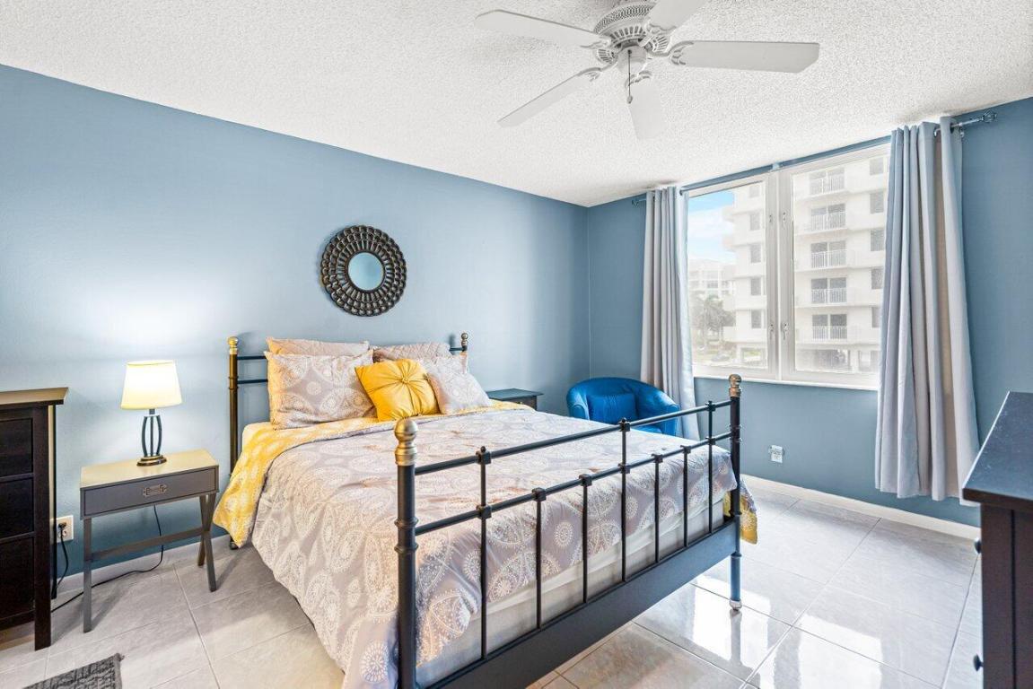 3221 S Ocean Boulevard 104