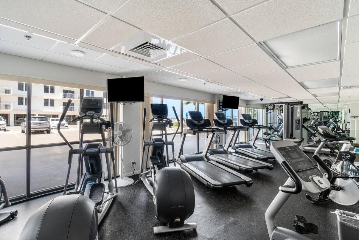 3221 S Ocean Boulevard 104