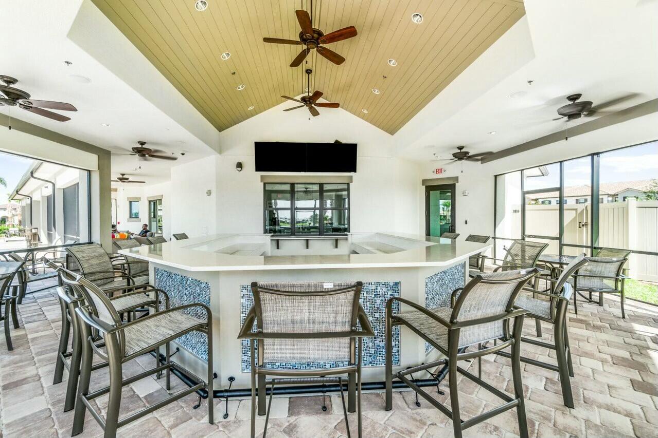 4821 San Fratello Circle