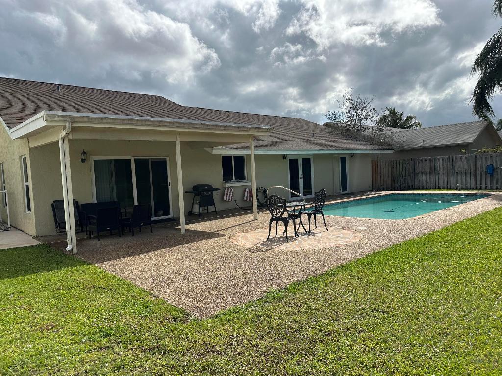 7426 San Sebastian Drive