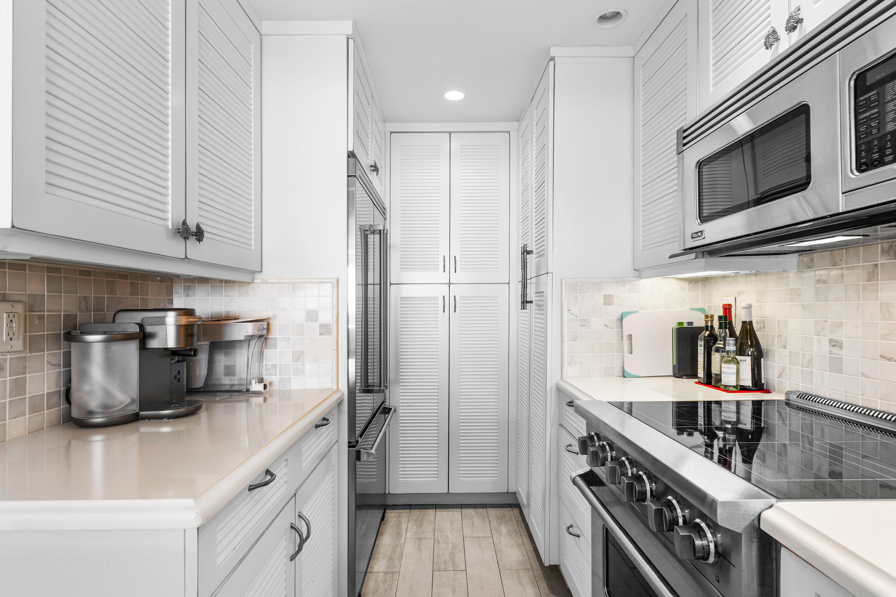 1225 S Ocean Boulevard 103