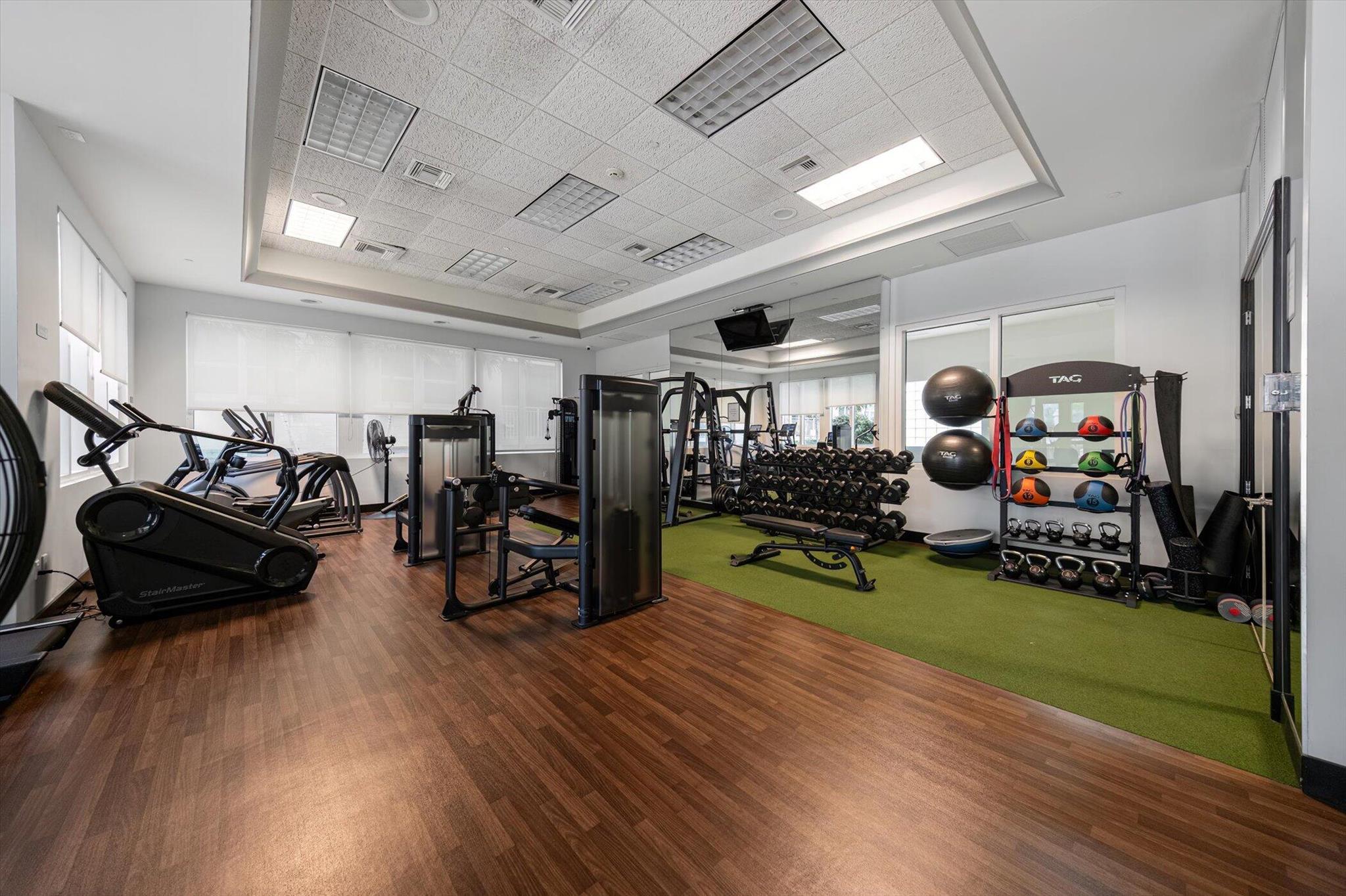 99 SE Mizner Boulevard Ph 22