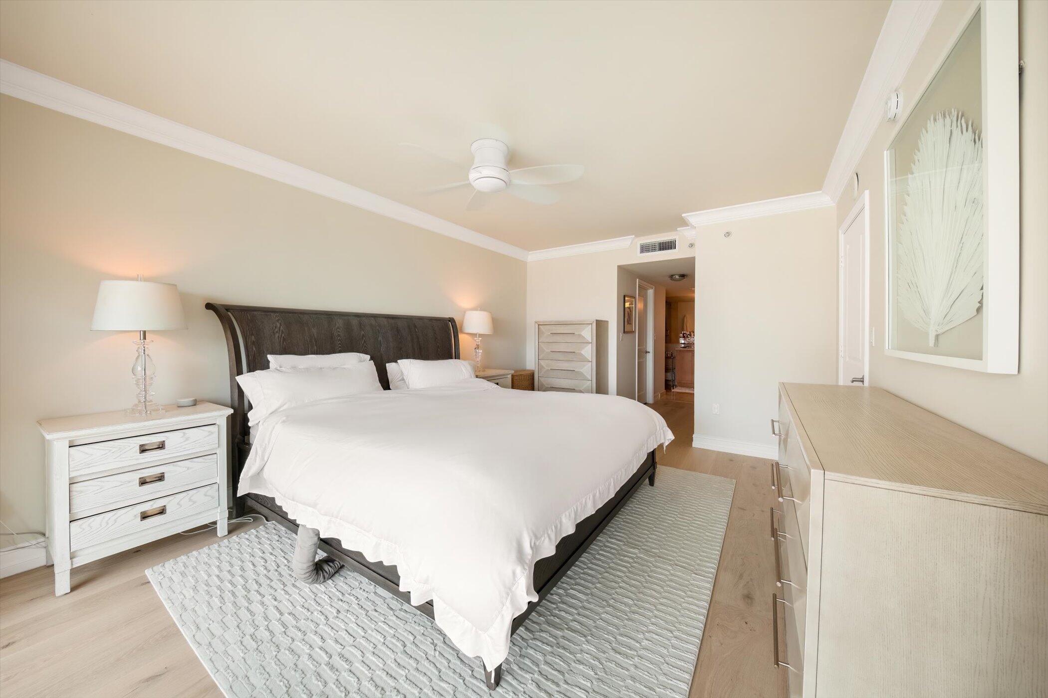 99 SE Mizner Boulevard Ph 22