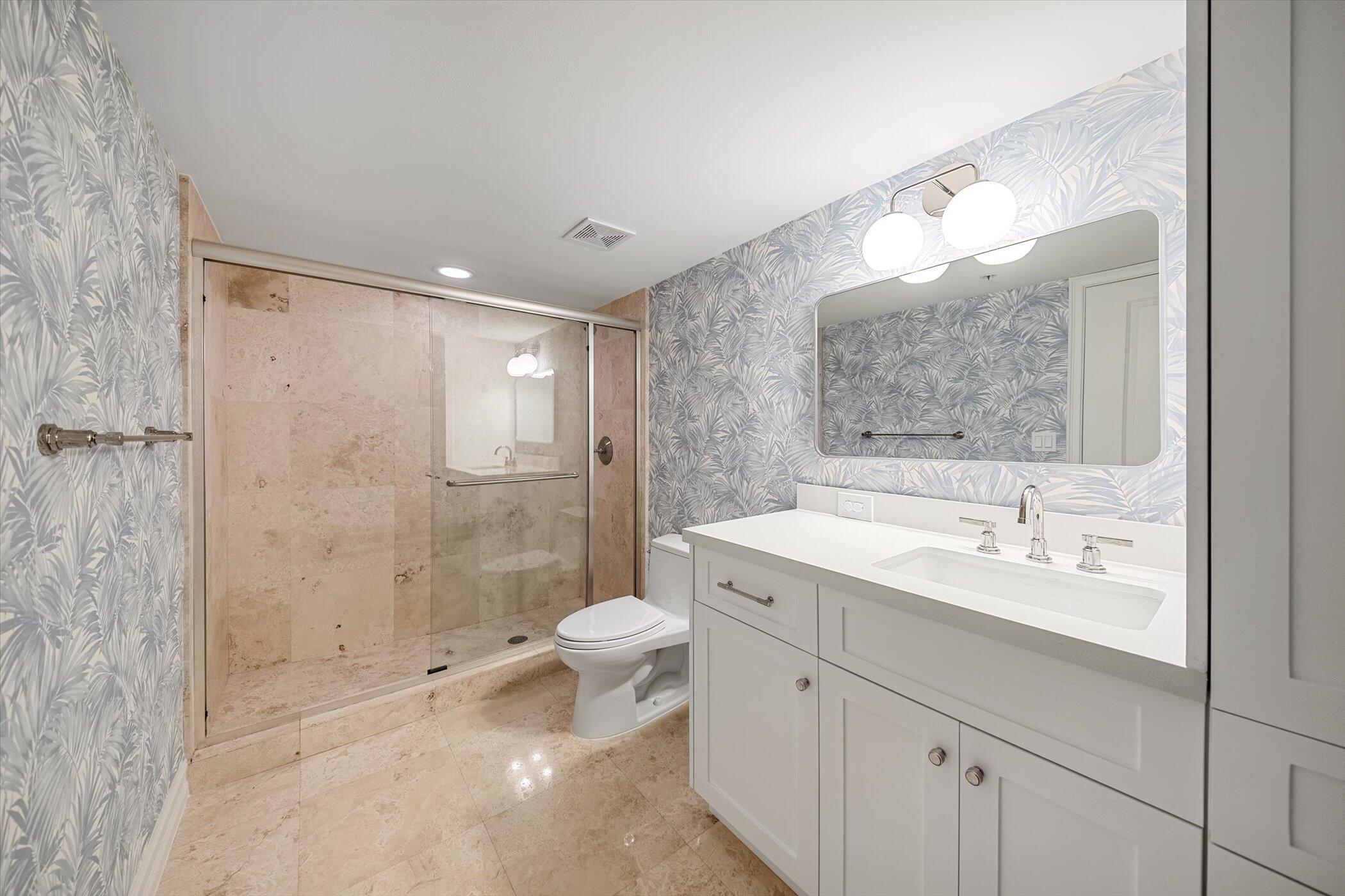 99 SE Mizner Boulevard Ph 22