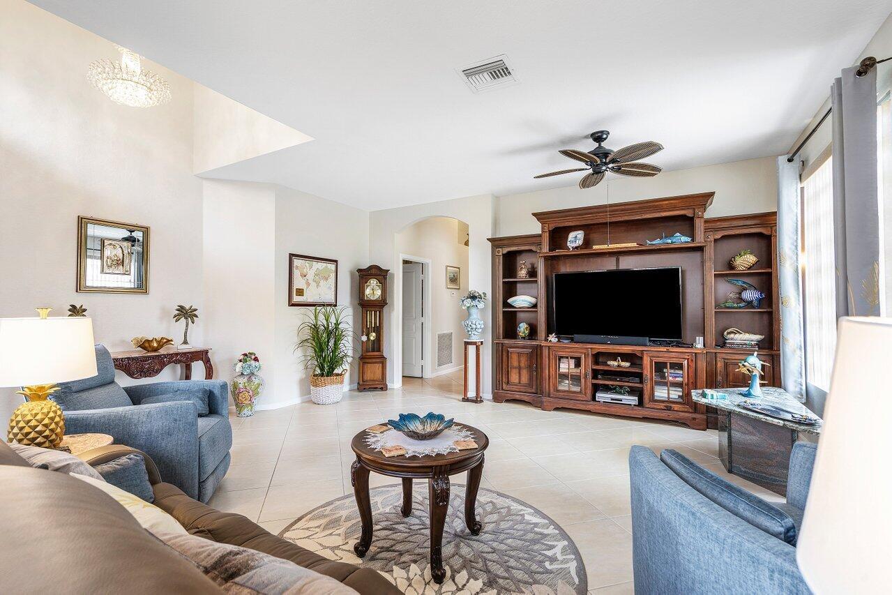 5078 Nautica Lake Circle