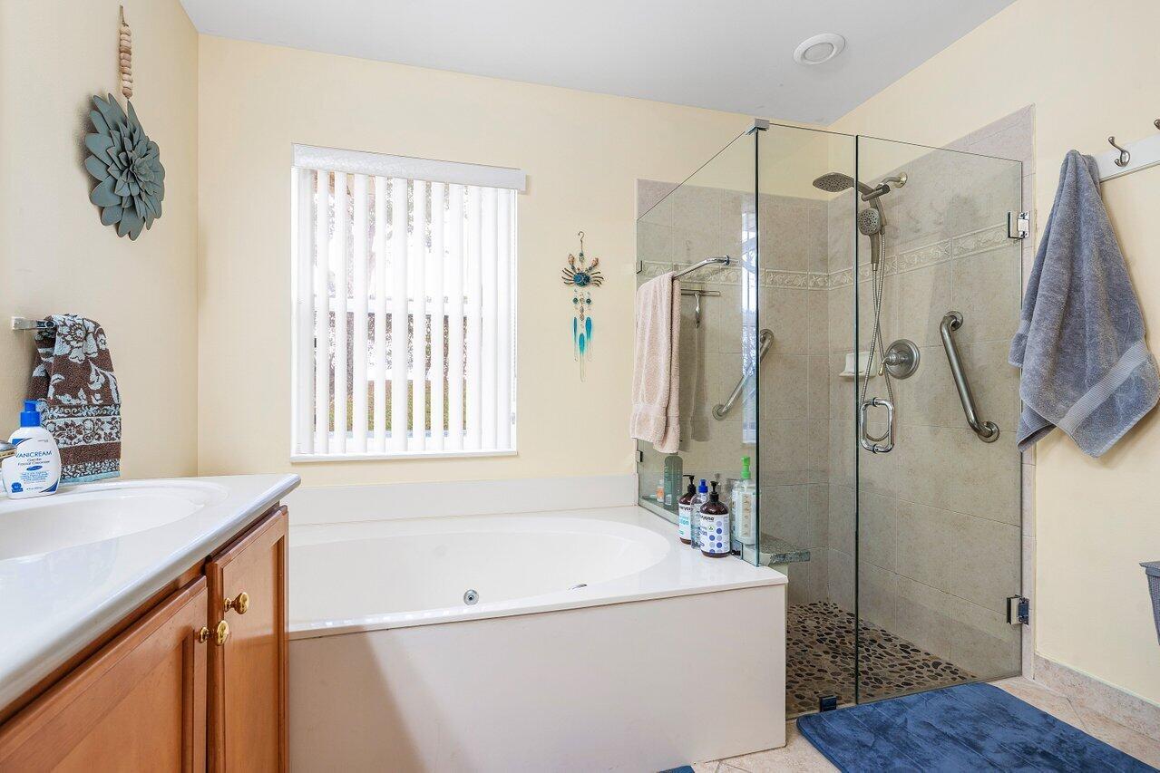 5078 Nautica Lake Circle