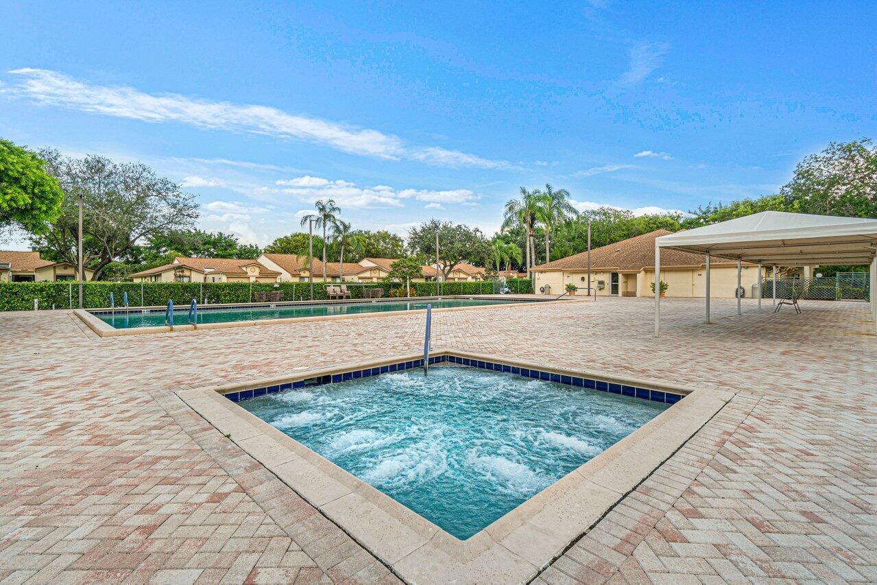 8167 Summerbreeze Lane