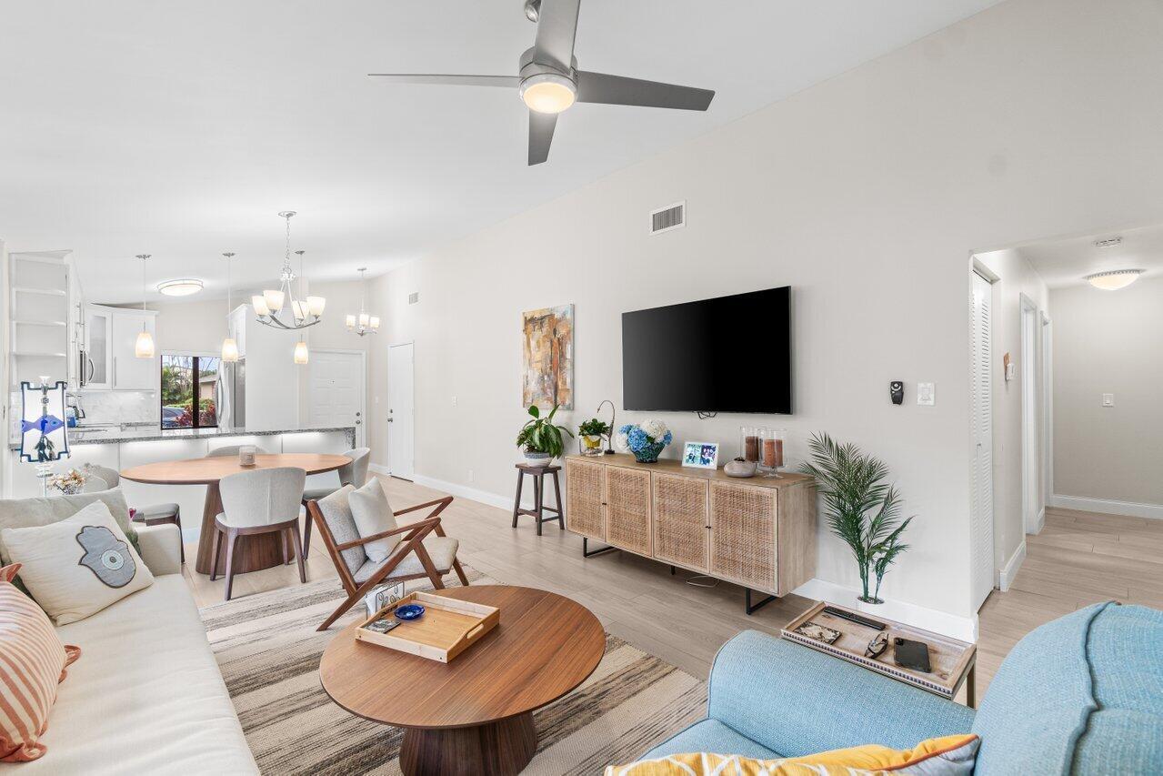 8167 Summerbreeze Lane