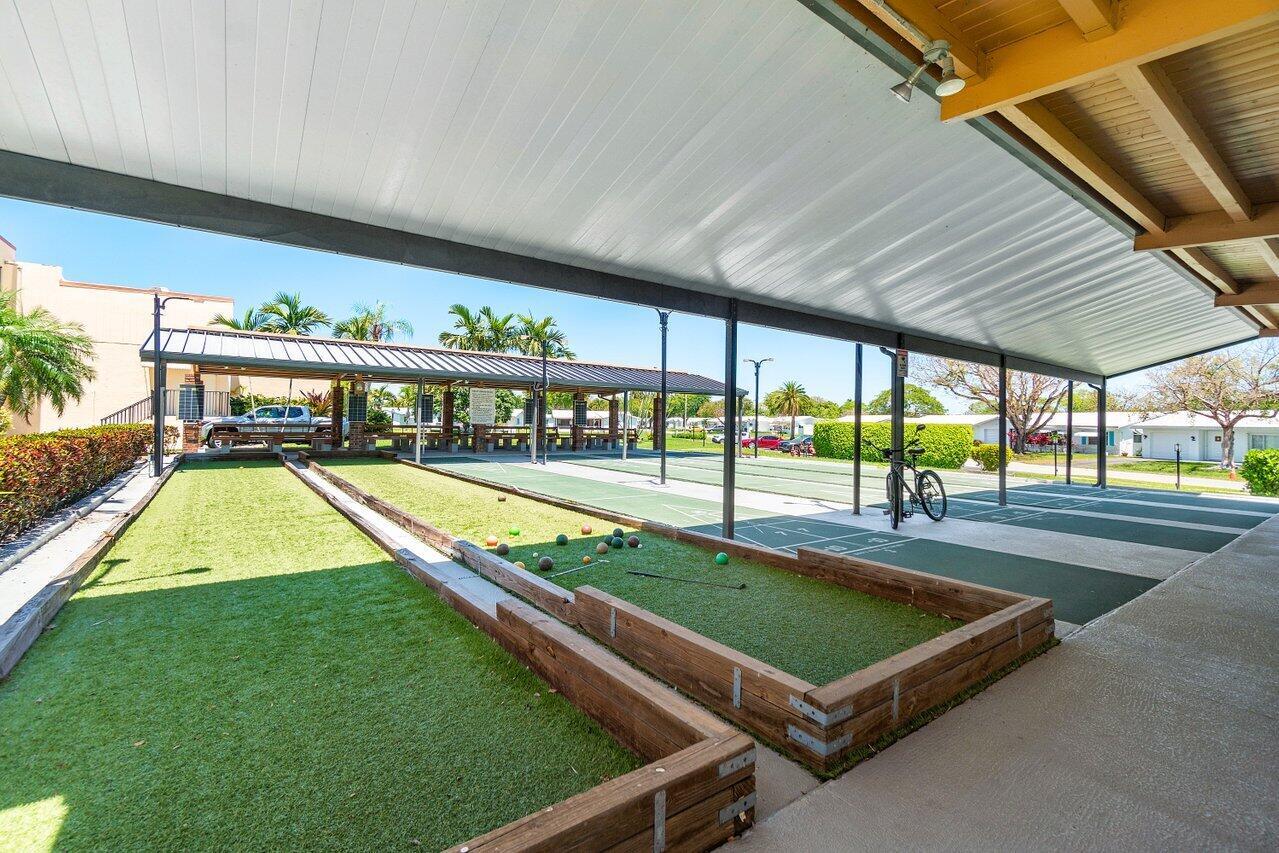 8726 NW 10th Street D86