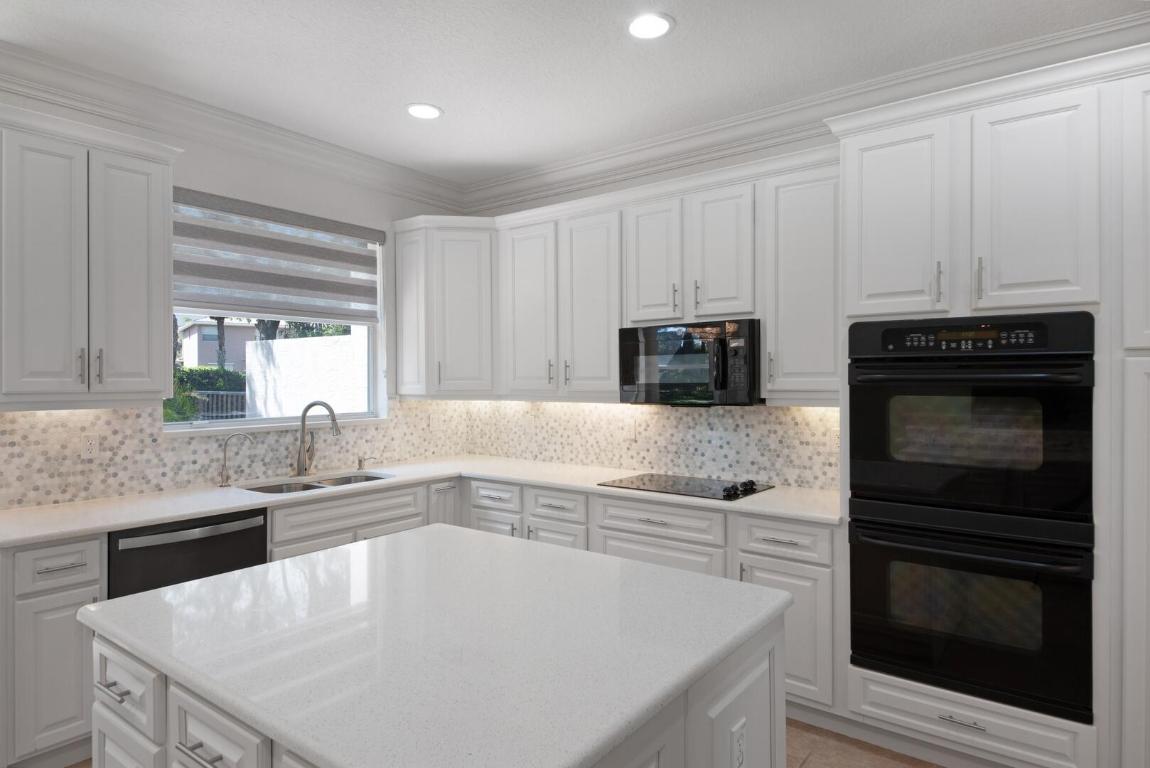 8445 Breezy Hill Drive, Boynton Beach