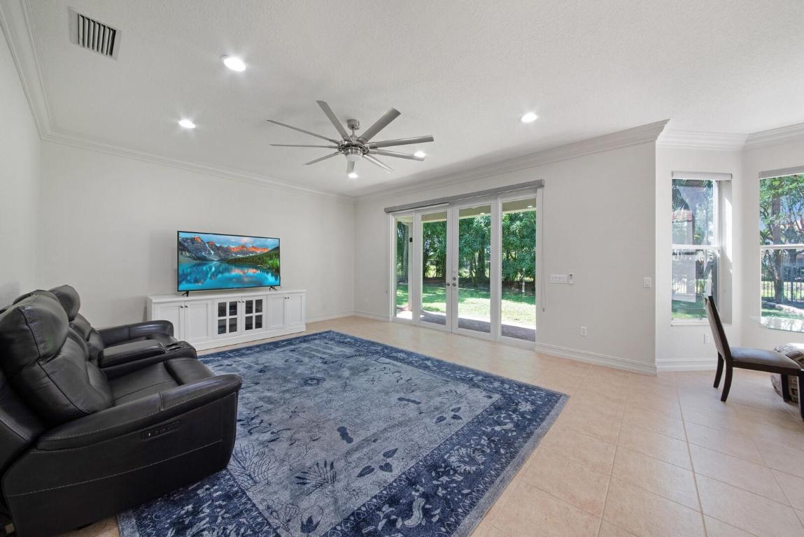8445 Breezy Hill Drive, Boynton Beach