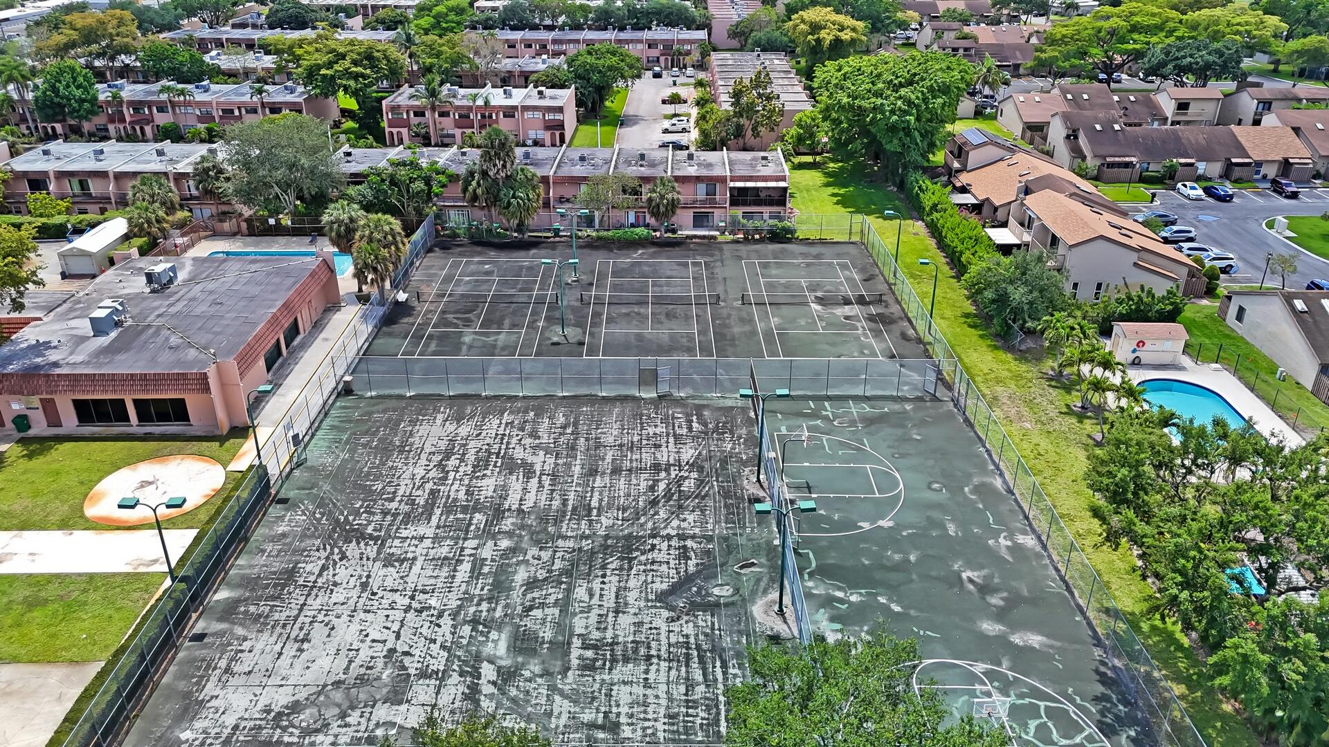 31 Toledo Court 4-35, Davie Unit: 4-35