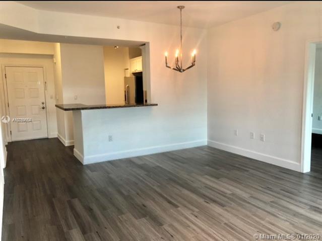 6001 SW 70th Street 642