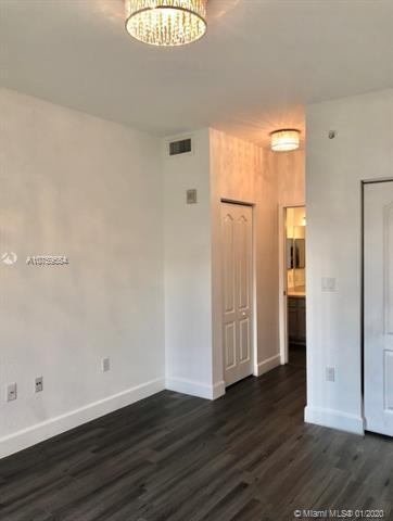 6001 SW 70th Street 642