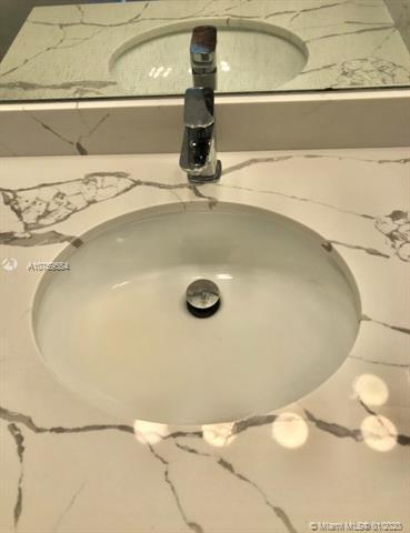 6001 SW 70th Street 642