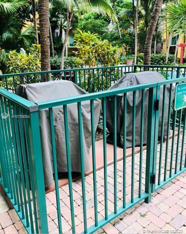 6001 SW 70th Street 642