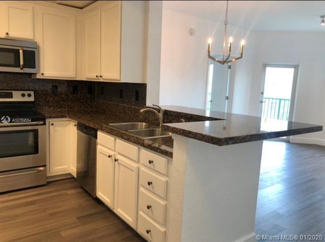 6001 SW 70th Street 642