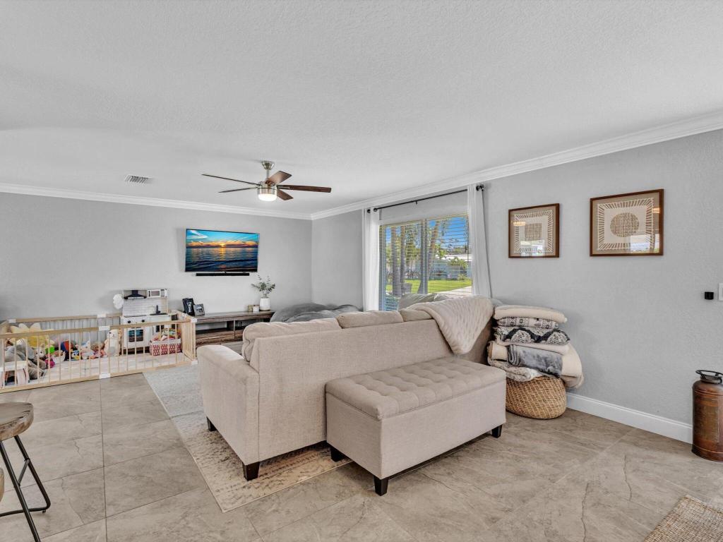 3885 Bluebell Street, Palm Beach Gardens