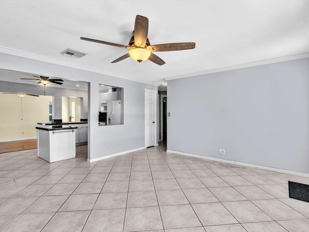 909 SW 6th Avenue, Boynton Beach