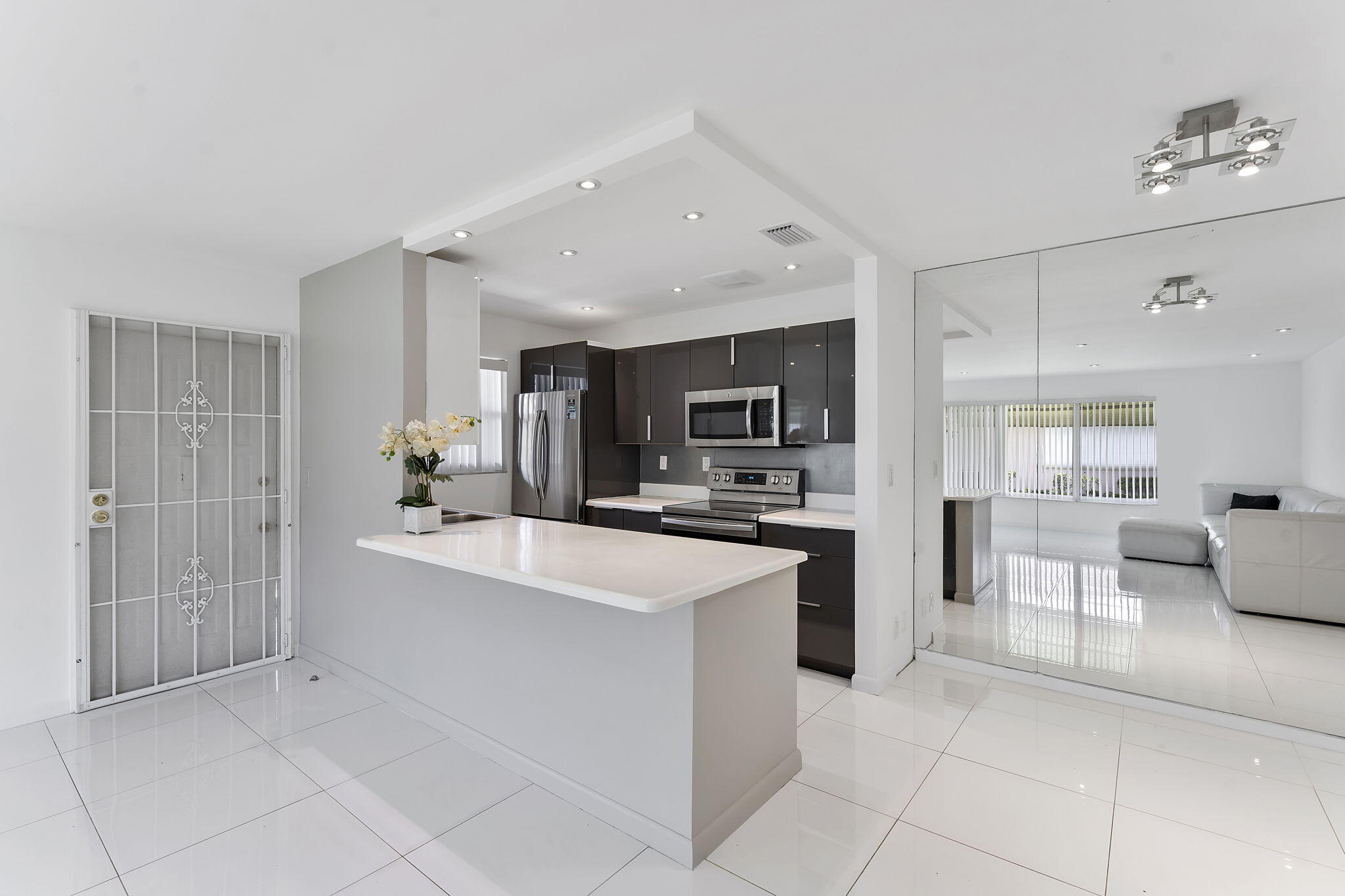 1347 NE High Point Way Way NE D