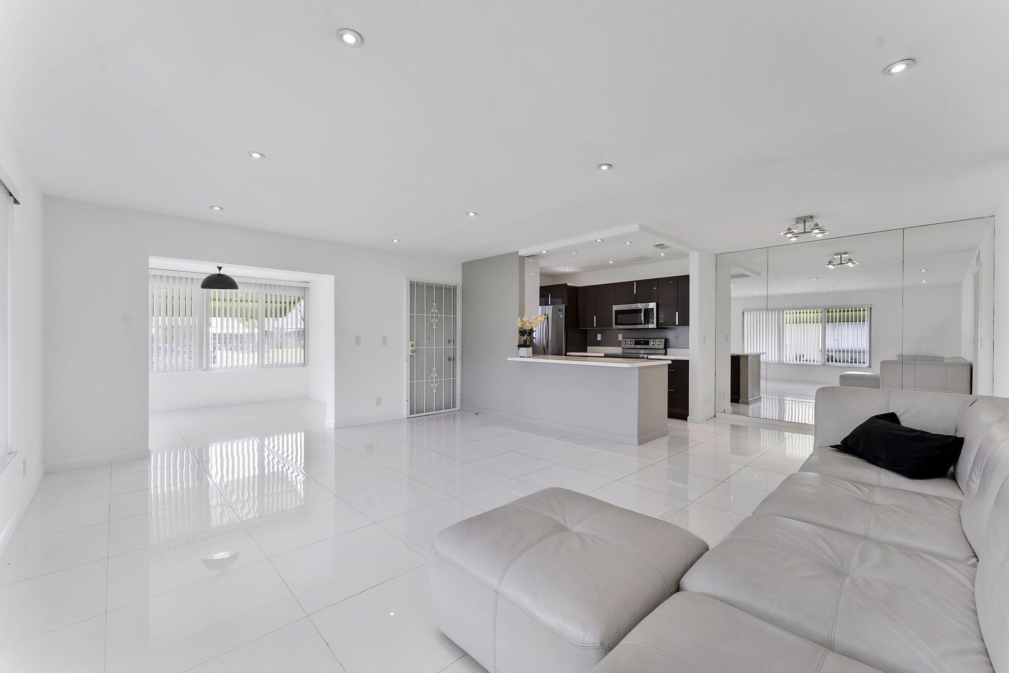 1347 NE High Point Way Way NE D