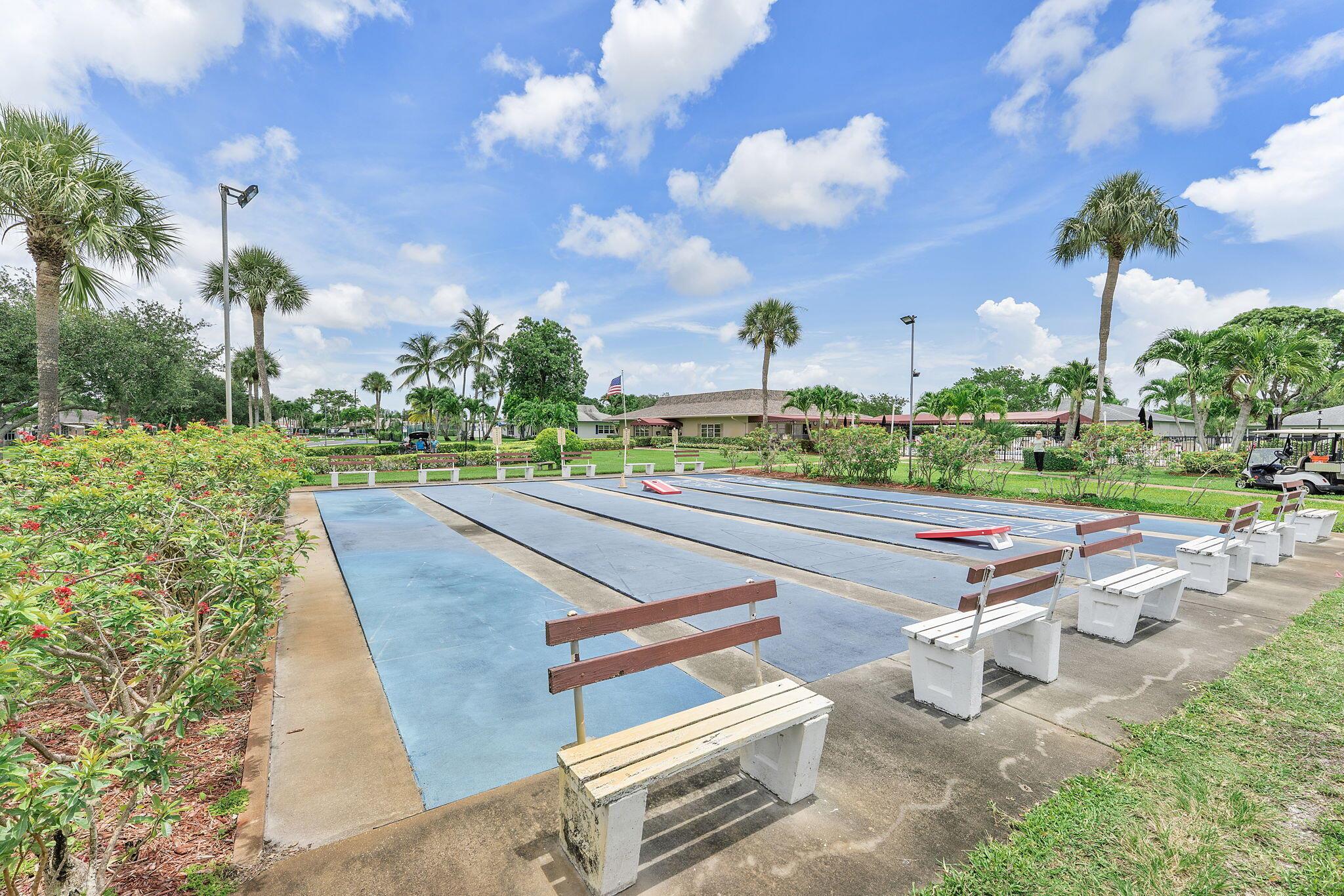 1347 NE High Point Way Way NE D