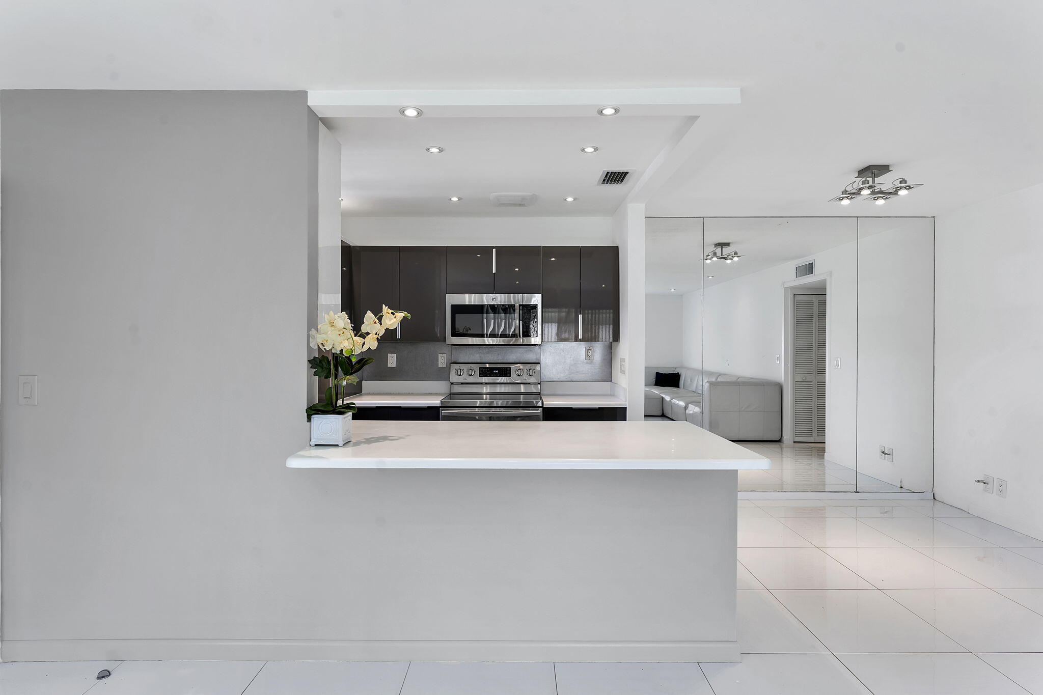 1347 NE High Point Way Way NE D