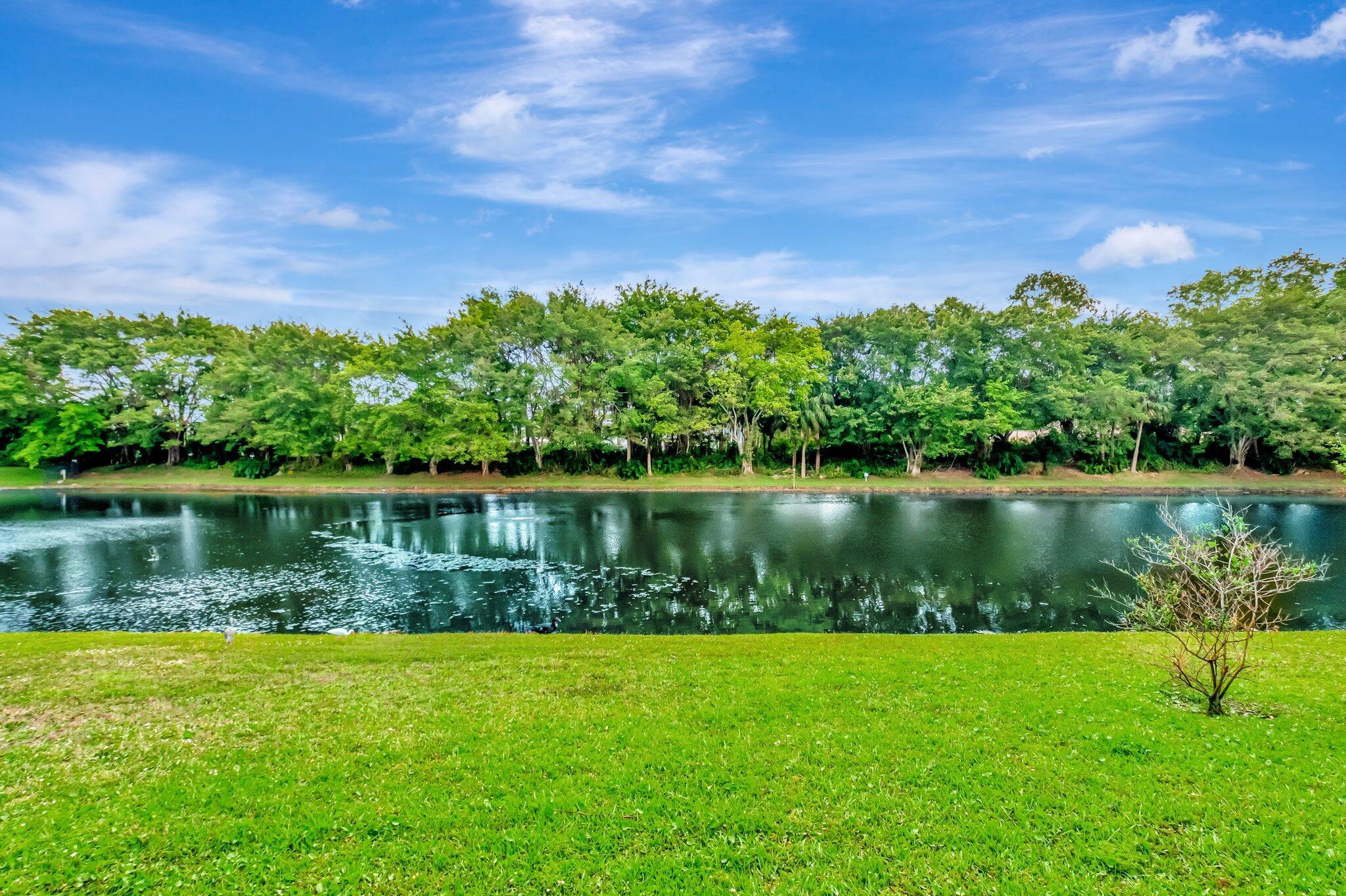 17652 Lake Estates Drive