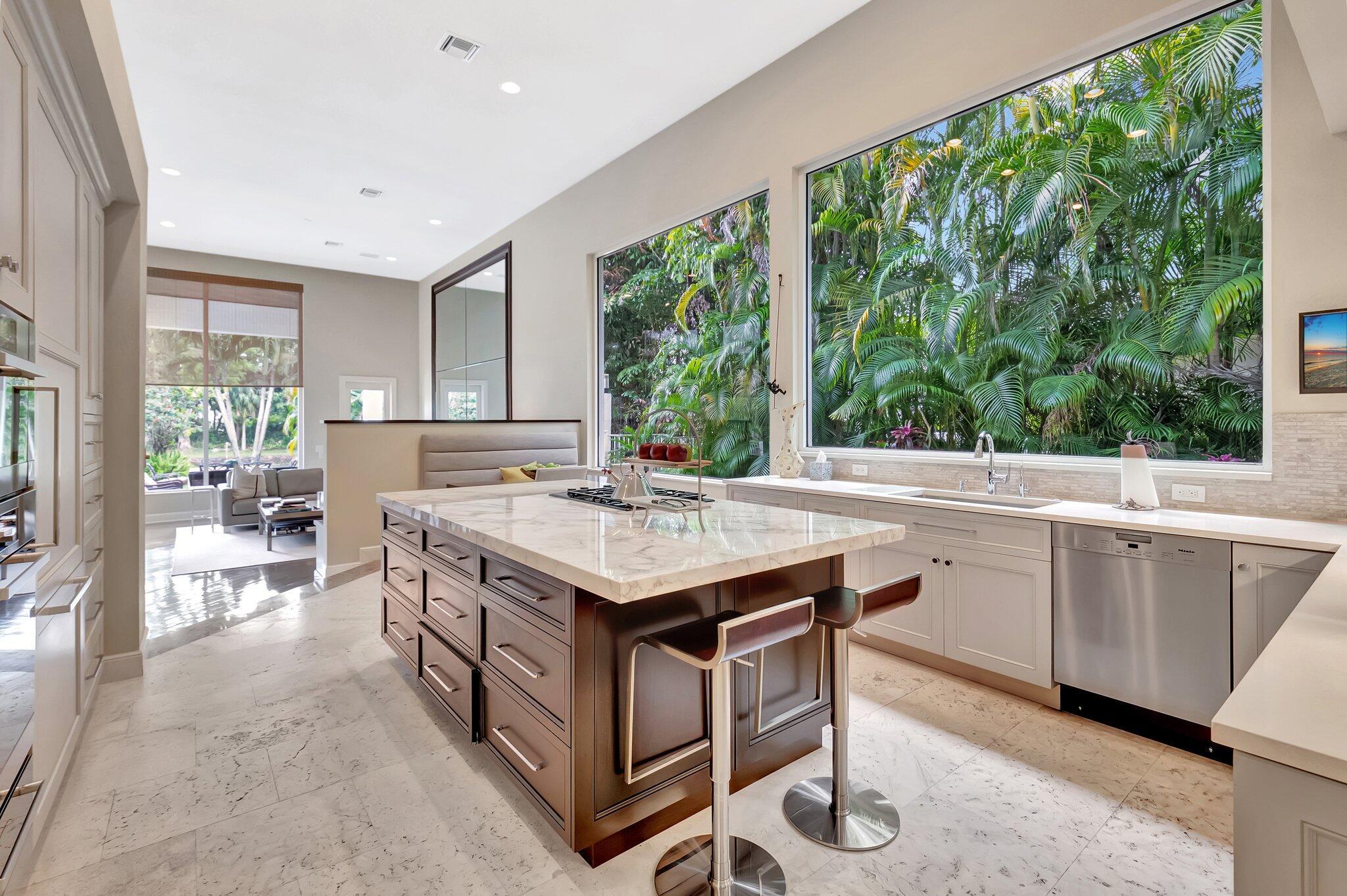 17652 Lake Estates Drive