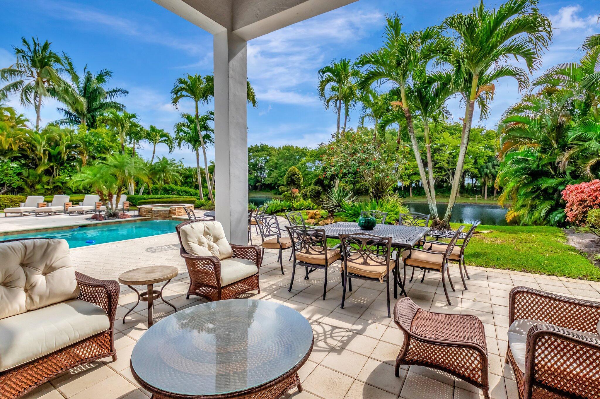 17652 Lake Estates Drive