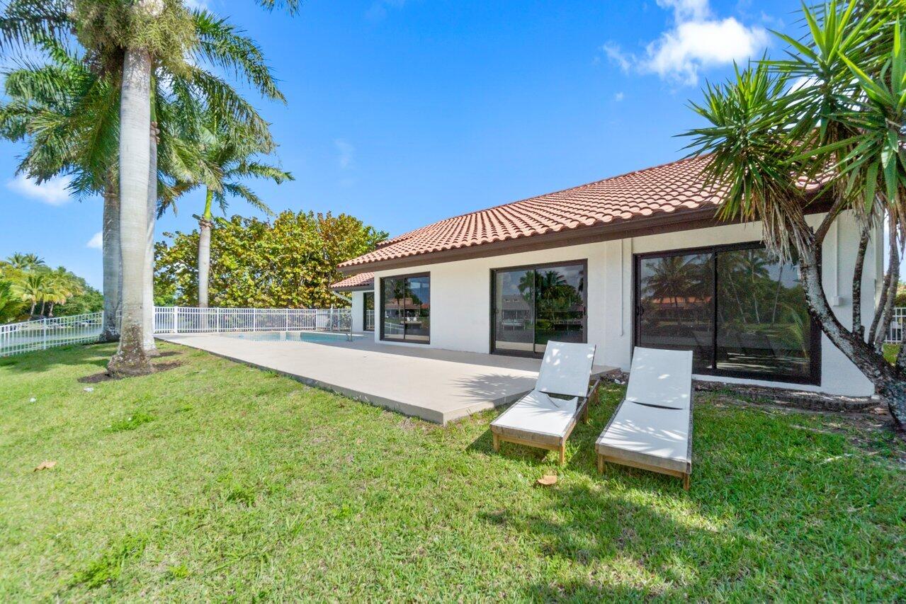 2281 Seaford Drive