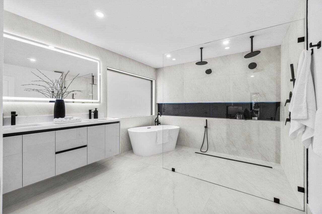 2281 Seaford Drive