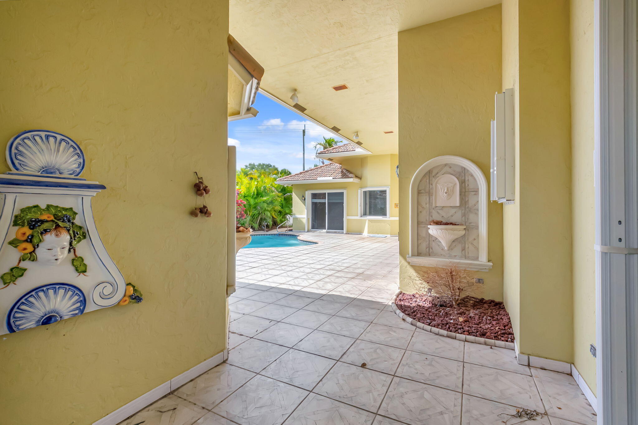 9152 Long Lake Palm Drive