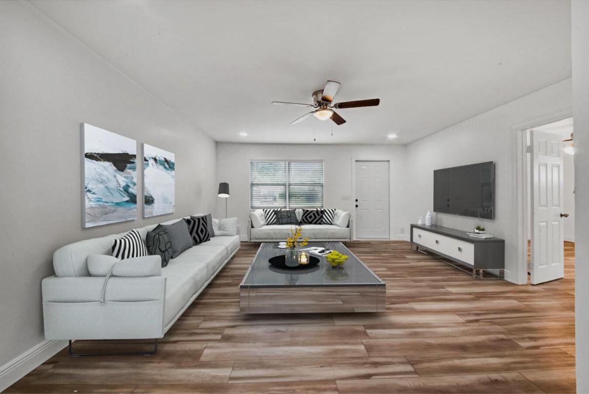 526 W Perry Street A, Lantana