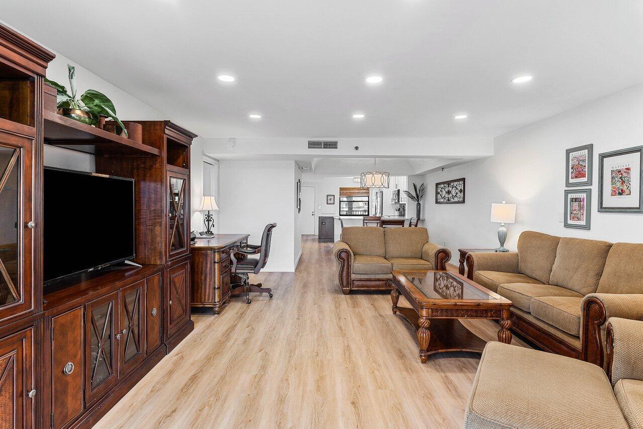 9220 SW 14th Street 3503