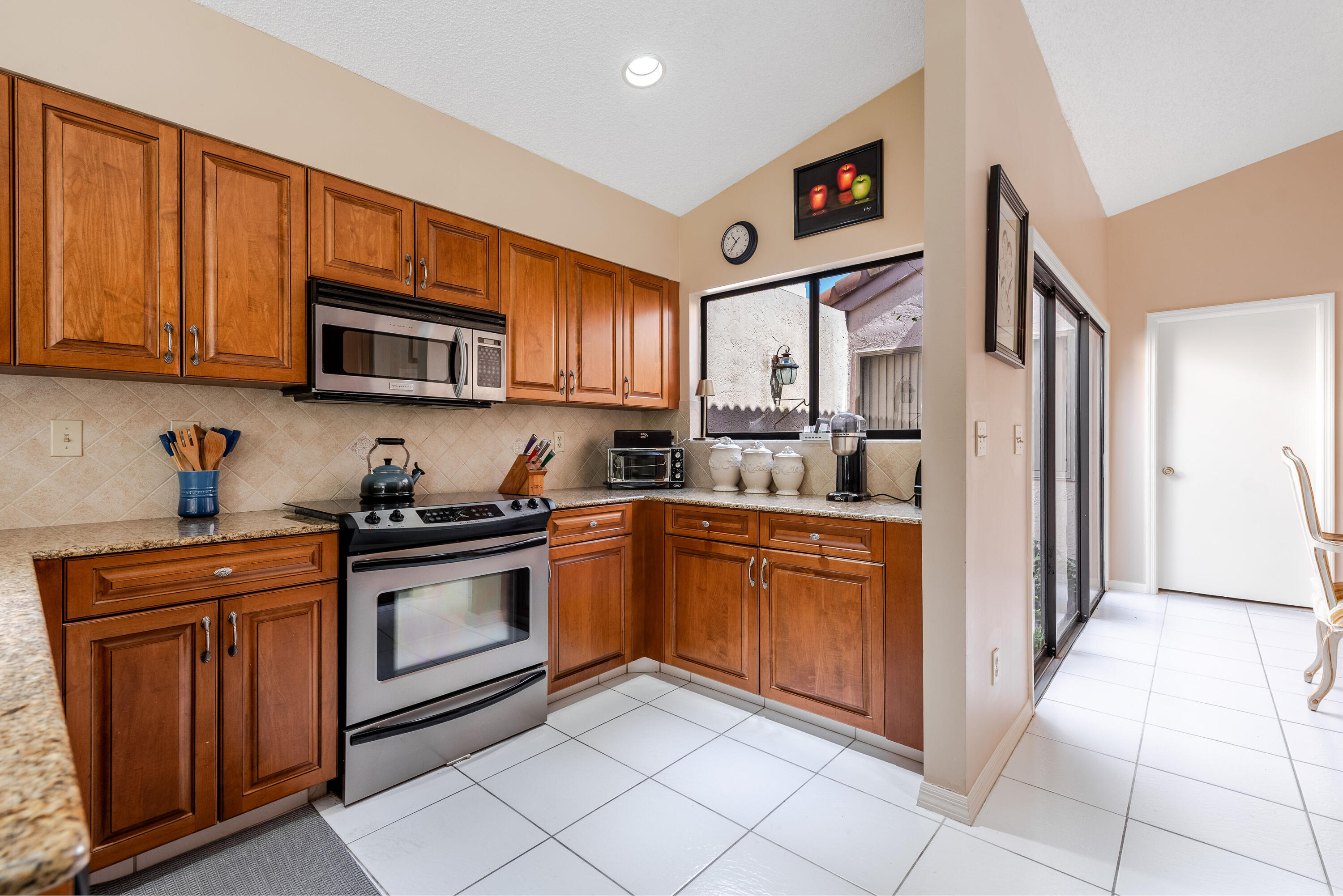 7828 Glen Garry Lane, Delray Beach