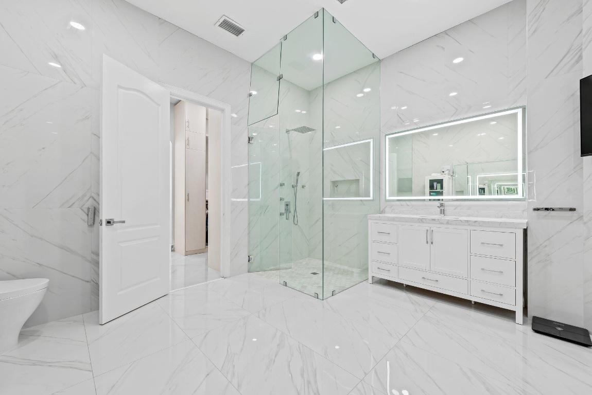 10471 Majestic Trail