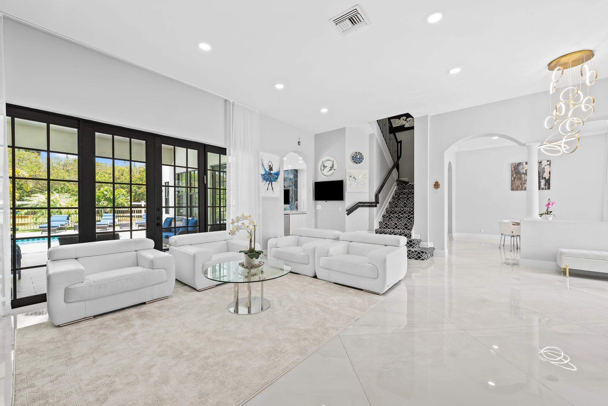 10471 Majestic Trail