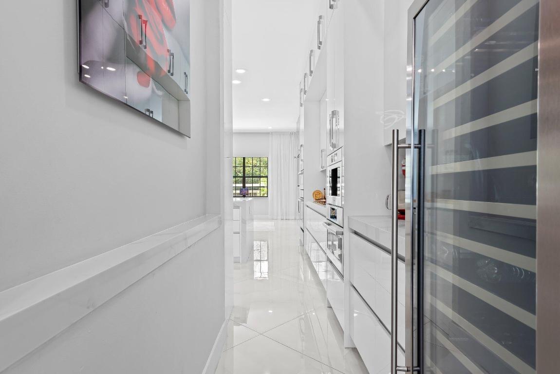 10471 Majestic Trail