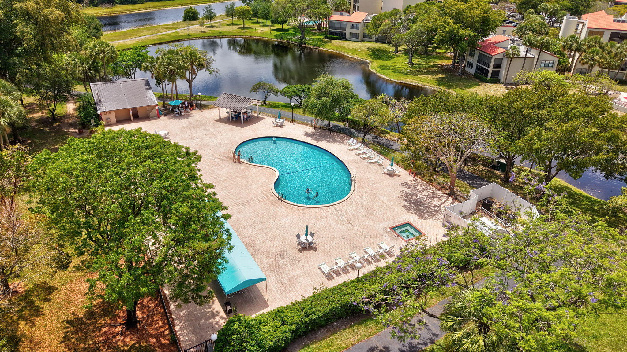 2208 S Cypress Bend Drive 103, Pompano Beach Unit: 103