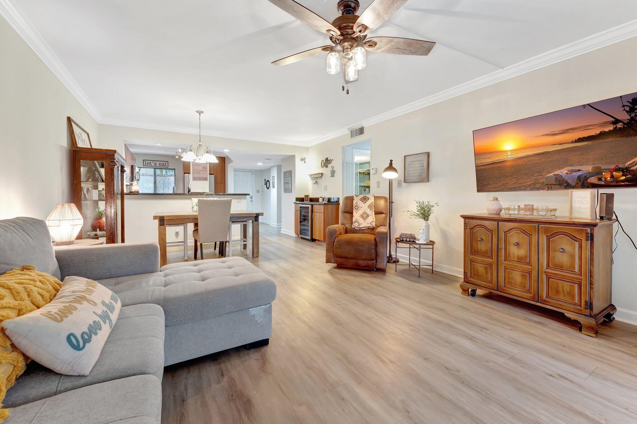 2208 S Cypress Bend Drive 103, Pompano Beach Unit: 103