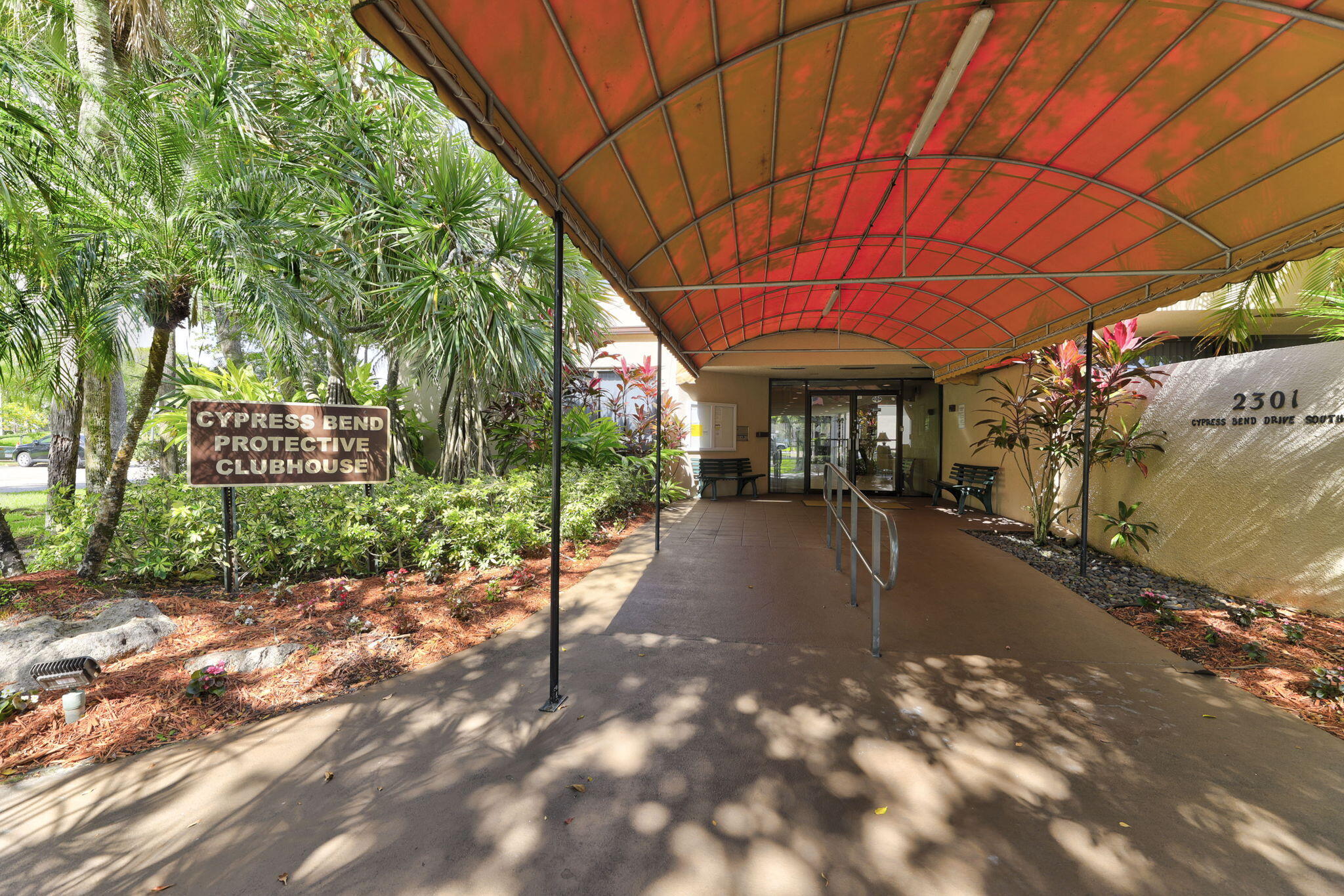 2208 S Cypress Bend Drive 103, Pompano Beach Unit: 103